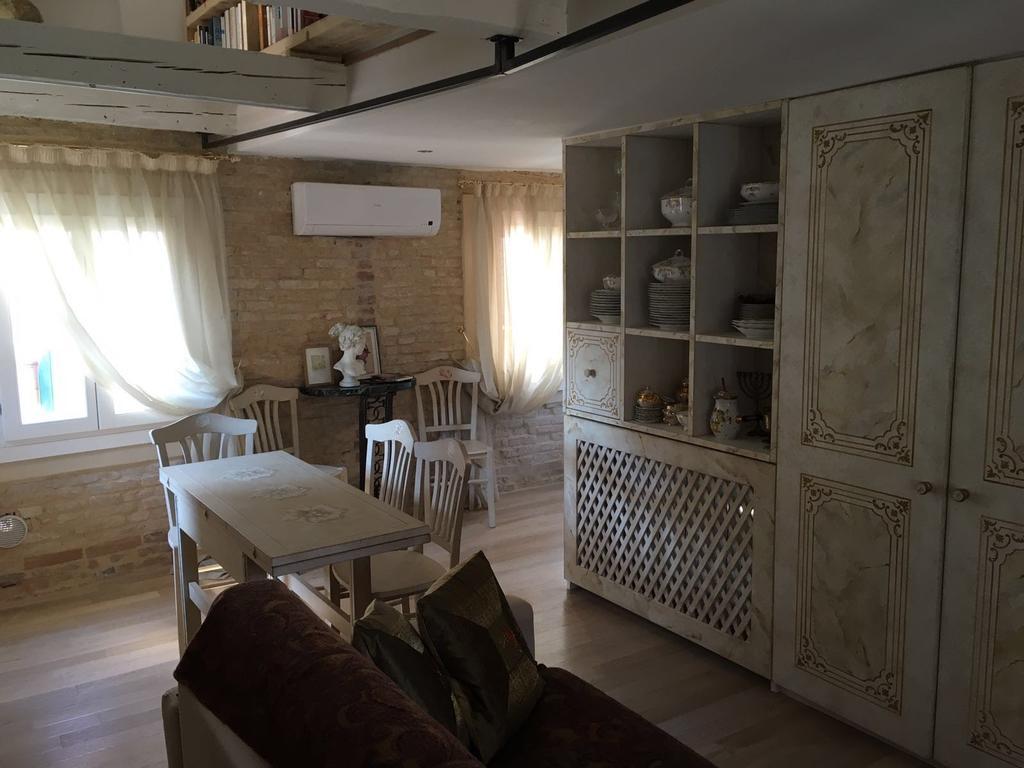 Ca Dei Libri Apartman Velence Kültér fotó